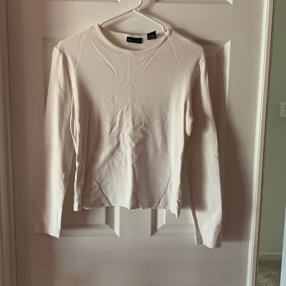 White long sleeve crew neck